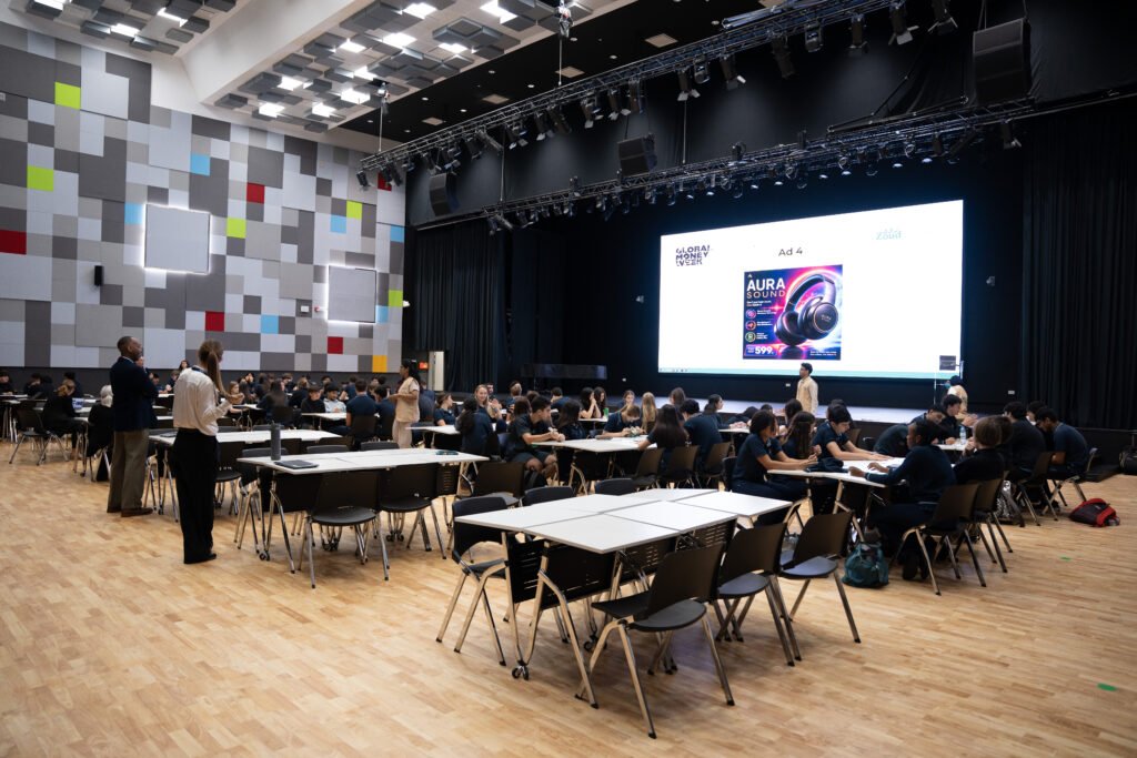 GEMS World Academy session — photo 2