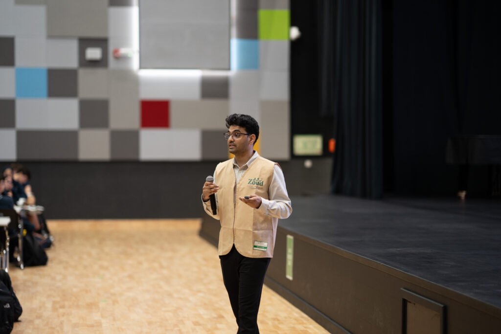 GEMS World Academy session — photo 3